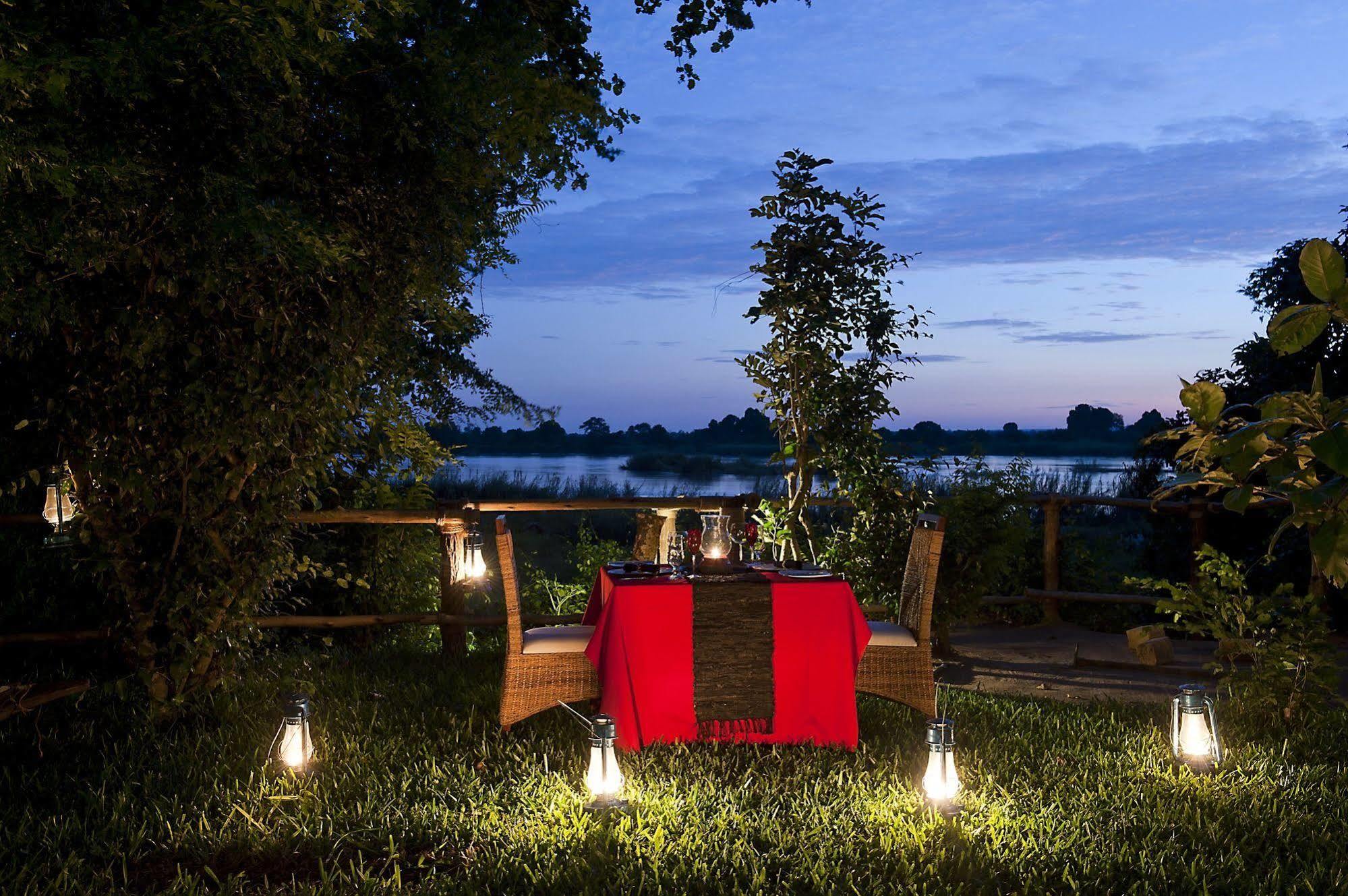 Selous Kinga Lodge Kwangwazi Extérieur photo